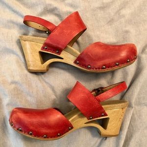 Dansko platform red shoes size 39